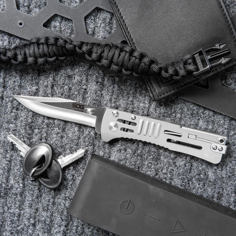 SOG SlimJim Folding Pocket Knife with Reversible Carry Clip, 3 of 12