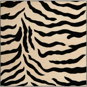 Unique Loom    Wildlife Zebra Area Rug - 1 of 4