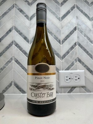 Oyster Bay Pinot Noir 750mL – Wachusett Wine & Spirits