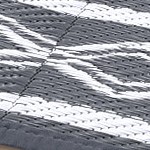 grey/white