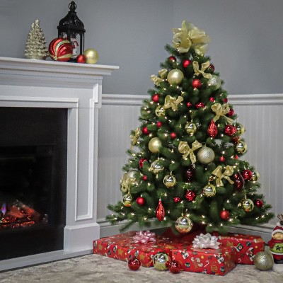 4.5' Green Douglas Fir Pre-Lit Artificial Christmas Tree with White Lights
