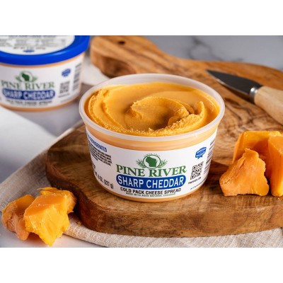 Pine River Sharp Cheddar Cold Savoury Cheese Spread - 8oz