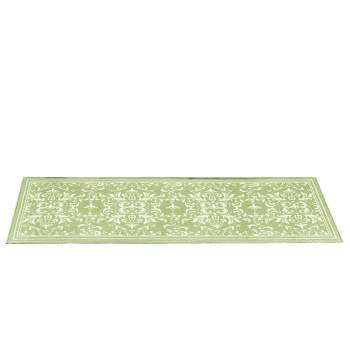 Collections Etc Scroll Medallion Rug