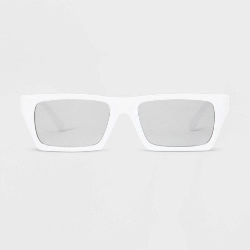 Sunglasses with Plastic Frame