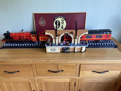 LEGO Harry Potter Hogwarts Express – Collectors' Edition 76405, Iconic  Replica Model Steam Train from The Films, Collectible Memorabilia Set for