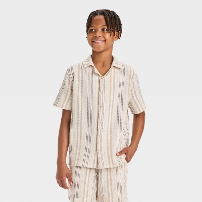 Boys' Short Sleeve Woven Button-Down Shirt - art class™
