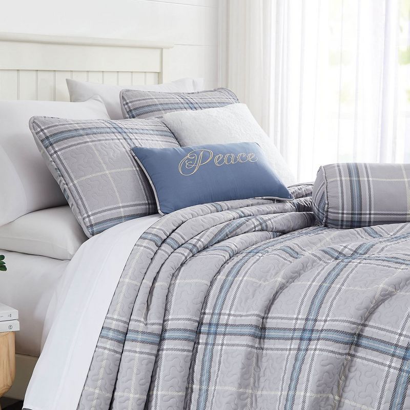Southshore Fine Living Vilano Plaid Oversized 6-Piece Quilt Bedding Set with coordinating shams, 3 of 7