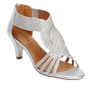 Comfortview Women's The Genevieve Pump (Wide Widths Available) - 1 of 4