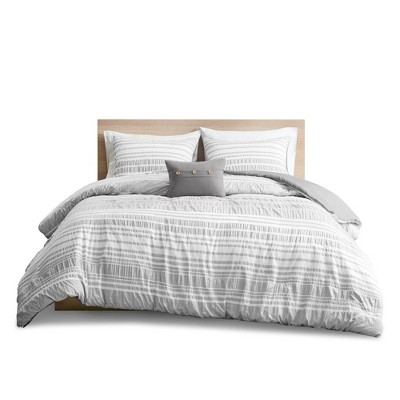 Gracie Mills Endellion Modern Grey Striped Duvet Cover Set