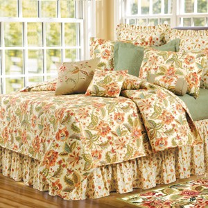 C&F Home Amelia Quilt - 1 of 3