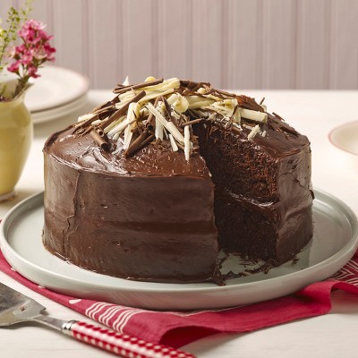 Betty Crocker Triple Chocolate Fudge Super Moist Cake Mix - 13.25oz