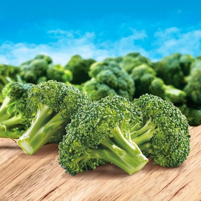 Birds Eye Steamfresh Frozen Broccoli Florets - 10.8oz