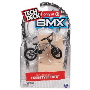Tech Deck BMX  Freestyle Hits - Finger Bike with Freestyle Obstacle  - Sunday Bikes - White/Black - 1 of 4