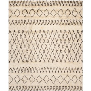 Casablanca CSB851 Hand Tufted Indoor Rug - Safavieh - 1 of 3