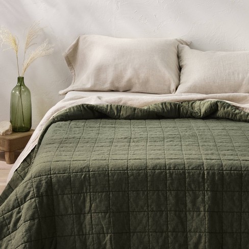 Full/Queen Heavyweight Linen Blend Quilt Olive Green - Casaluna™ - image 1 of 4