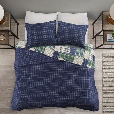 King Green and Navy Reversible Microfiber Quilt Set