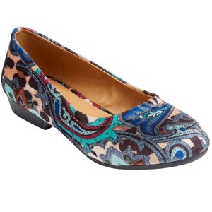 Comfortview Women's The Jaiden Slip On Flat (Wide Widths Available) - 1 of 4