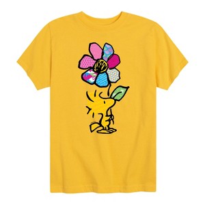 Boys' - Peanuts - Woodstock With Flower And Pattern Short Sleeve Graphic T-Shirt - 1 of 4