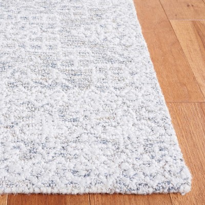 Gray Rectangular Tufted Wool and Synthetic Area Rug