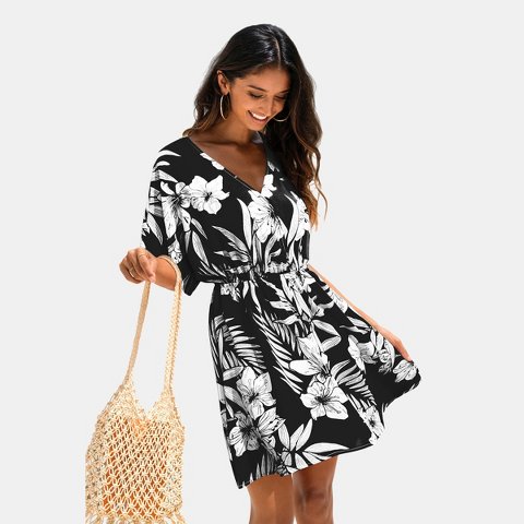 Женские платья Cupshe Women's Tropical Floral Print Wrap Dress with Flared Sleeves-L-Black
