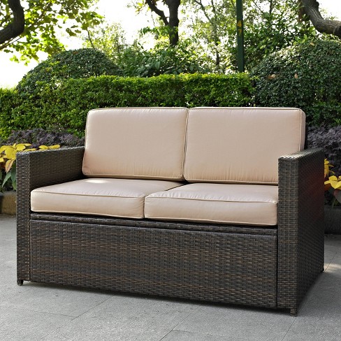 Outdoor best sale wicker settee