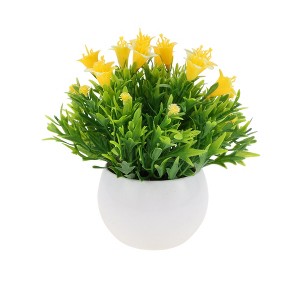 Unique Bargains Artificial Plants Semi-circle Lily Flower Arrangement Plastic 2.76"x2.76"x5.91" 1 Pc - 1 of 4