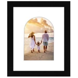 Americanflat Picture Frame with Oval Mat Insert and Shatter-Resistant Glass - Signature Collection - Photo Frame for Wall Display - 1 of 4