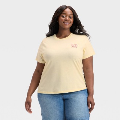 Women's Short Sleeve Graphic T-Shirt - Universal Thread™