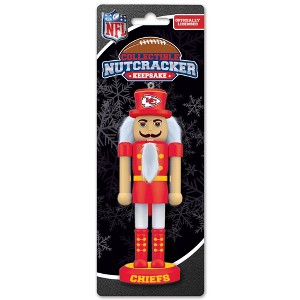 MasterPieces Game Day - NFL Kansas City Chiefs - Team Keepsake Nutcracker - 1 of 4