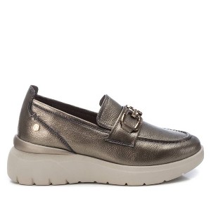 Carmela Leather Collection Women's Wedge Moccasins - 1 of 4