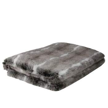 Northlight 50" x 60" Faux Fur Soft Throw Blanket - White/Gray