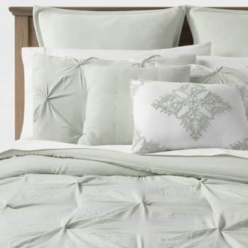 8pc Pinch Pleat Comforter Bedding Set - Threshold™