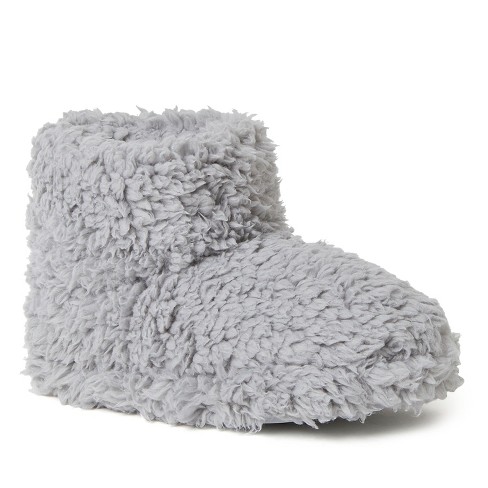 Fuzzy hot sale slippers target