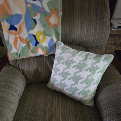 Guest review image 1 of 3, zoom in