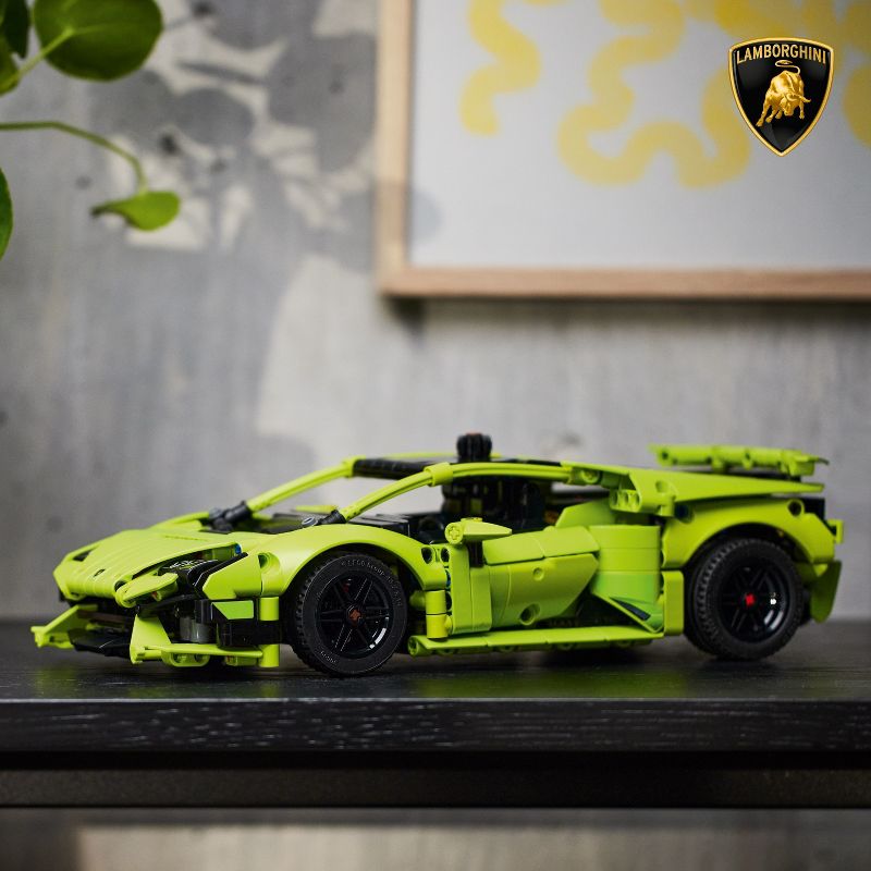 LEGO Technic Lamborghini Hurac&#225;n Tecnica Advanced Sports Car Building Kit 42161, 3 of 11