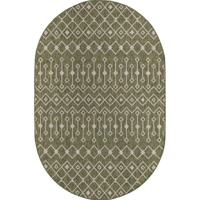 Green and Gray Oval Trellis Outdoor Rug