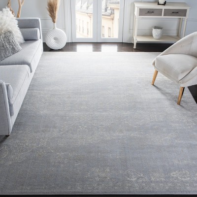 Carnegie Vintage Distressed Synthetic 0.5" Area Rug
