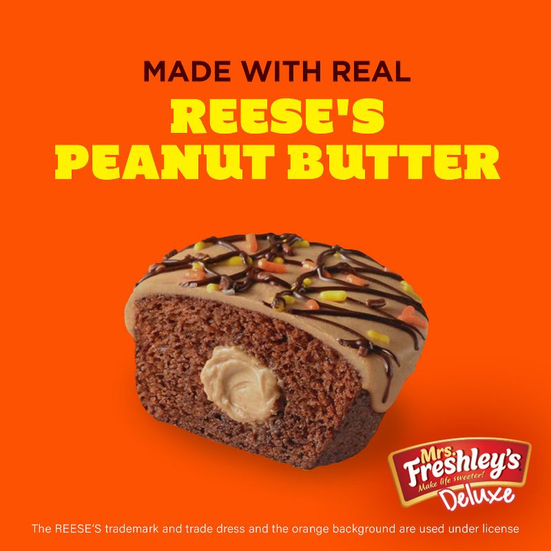 Mrs. Freshley&#39;s Deluxe Reese&#39;s Peanut Butter Flavored Cupcakes - 6ct, 2 of 11