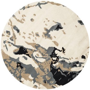 Bella BEL117 Hand Tufted Area Rug  - Safavieh - 1 of 3