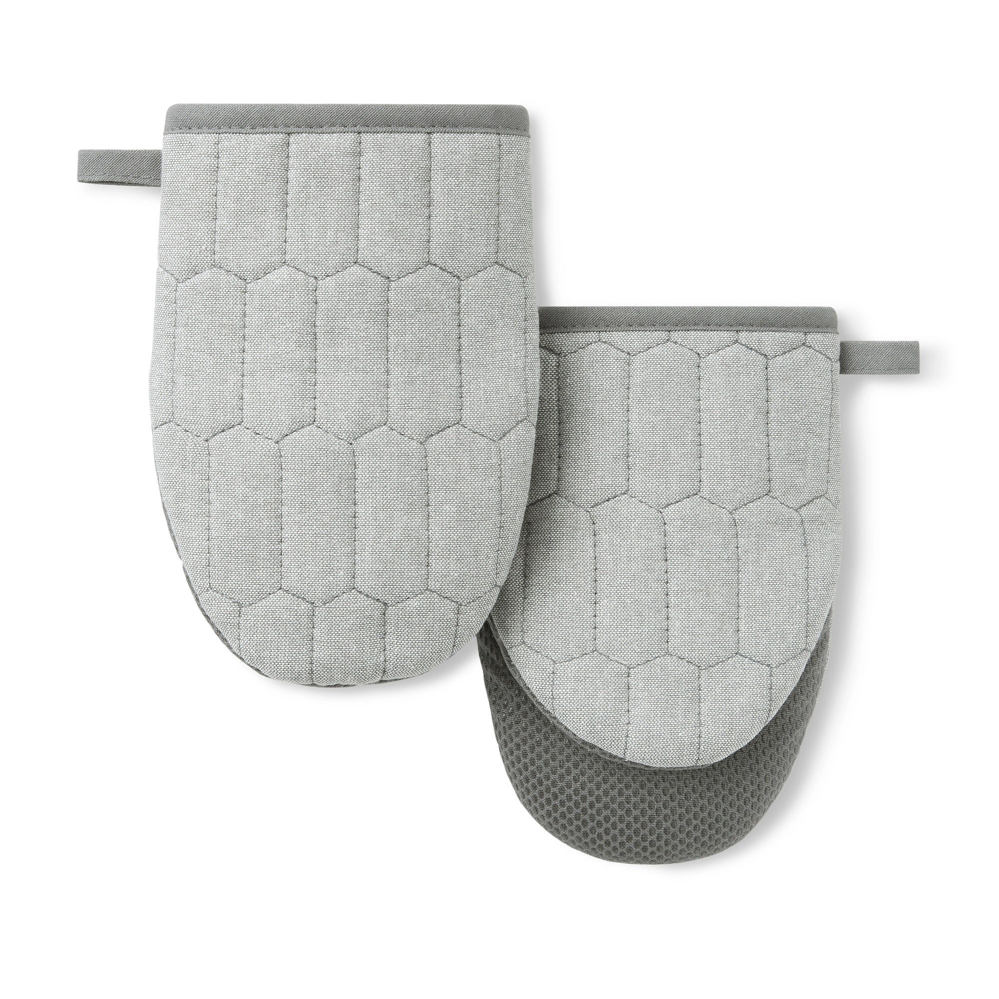 MARTHA STEWART Honeycomb Quilted Chambray Mini Oven Mitt 2-Pack Set, 100% Cotton, Flexible Non-Slip Silicone Grip, Heat Resistant, Grey, 5.5"X8"