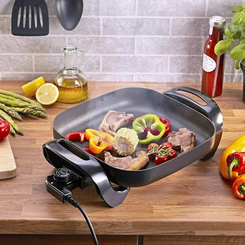 Brentwood 12 in. Electric Skillet with Glass Lid, 2 of 7