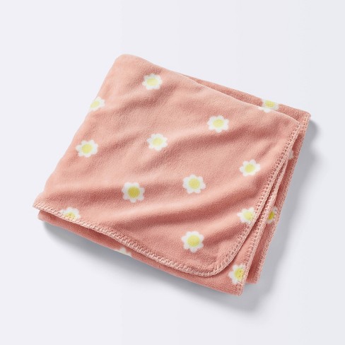 Pink plush baby clearance blanket