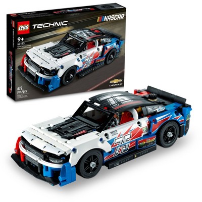 LEGO Technic NASCAR Next Gen Chevrolet Camaro ZL1 Set 42153_1