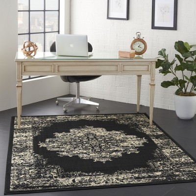 Handmade Black Medallion Synthetic 5' x 7' Area Rug
