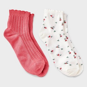 Women's Floral 2pk Ankle Socks with Scallop Cuff - Auden™ 4-10 - 1 of 3