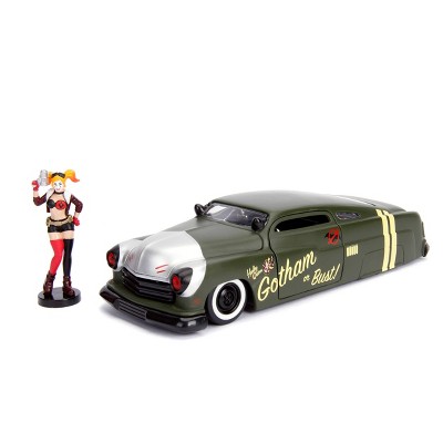 dc bombshells diecast cars