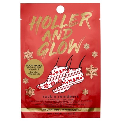 Holler and Glow Rockin Reindeers Printed Foot Masks Gift Set - 2ct