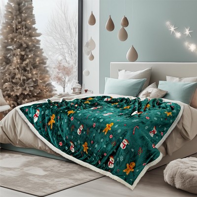 Green Gingerbread Christmas Sherpa Fleece Reversible Throw Blanket