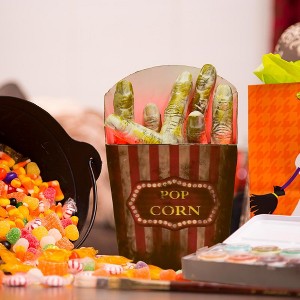 Nifti Nest 6 PCS Animatronic Popcorn Fingers - 1 of 4