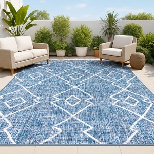 Carwa  Diamond Trellis Indoor/Outdoor Area Rug - JONATHAN Y - 1 of 4